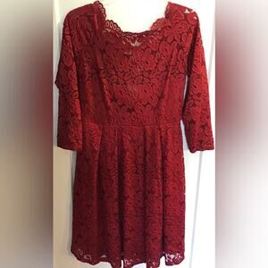 NWT MissMny Short sleeve red lace dress size large